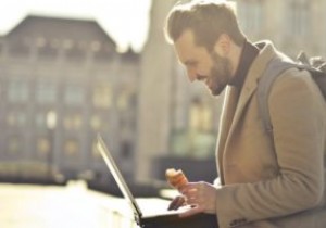 सर्वश्रेष्ठ टेक-फ्रेंडली बैकपैक्स में से 5 