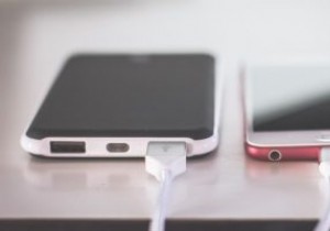 वायरलेस बनाम वायर्ड फोन चार्जिंग:कौन सा बेहतर है?