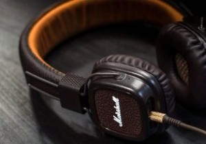 ओपन-बैक बनाम क्लोज-बैक हेडफ़ोन - आपको कौन सा मिलना चाहिए? 