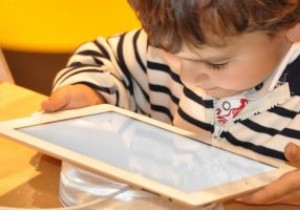 लॉकडाउन के दौरान अपने बच्चे को कोड कैसे सिखाएं? 