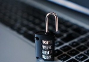 अपनी वेबसाइट के पासवर्ड को सुरक्षित करने के लिए लास्टपास कैसे सेट करें और उसका उपयोग कैसे करें 