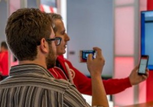 दो-कारक प्रमाणीकरण को क्या त्रुटिपूर्ण बनाता है?