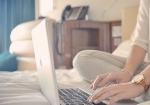 सड़क पर अपना काम करने के लिए आवश्यक सुरक्षा युक्तियाँ 