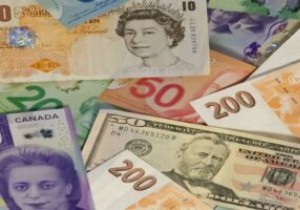 Google शीट्स में मुद्राओं को स्वचालित रूप से कैसे परिवर्तित करें 