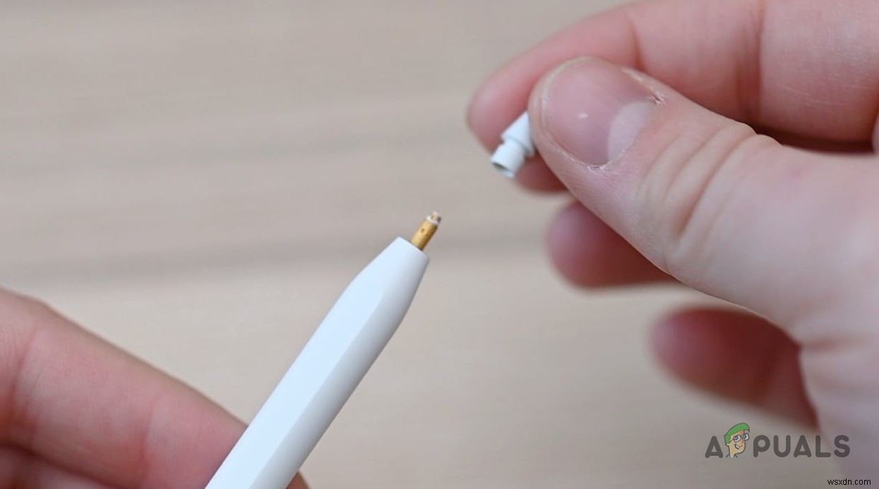 Apple पेंसिल काम नहीं कर रही है? इन तरीकों को आजमाएं 