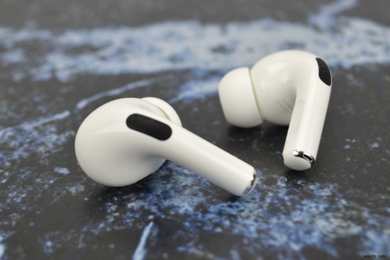 AirPods Pro डिस्कनेक्ट करते रहें? ये सुधार आज़माएं