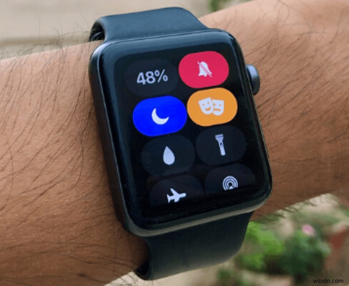 Apple Watch Series 7 के स्पीकर से कोई आवाज न आने को ठीक करने के लिए 5 टिप्स