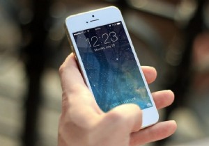 Apple ID सुरक्षा प्रश्न कैसे रीसेट करें 