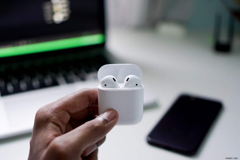 केवल एक कान में चलने वाले AirPods को ठीक करें