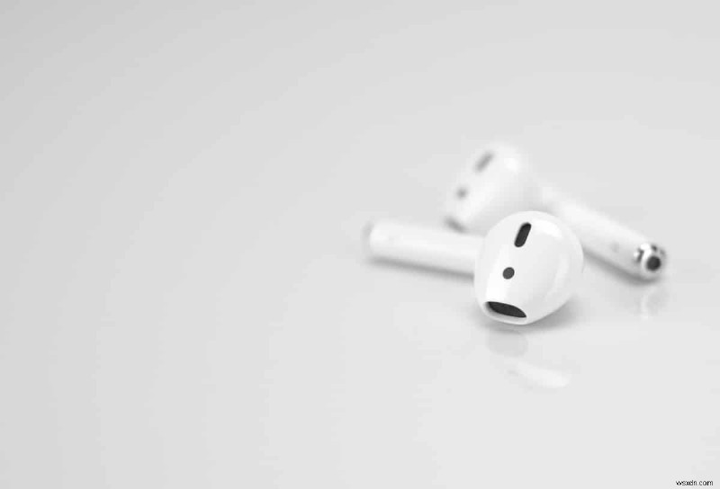 AirPods को चार्ज न करने की समस्या को ठीक करें 