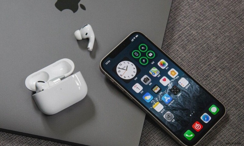 iPhone से डिस्कनेक्ट हो रहे AirPods को ठीक करें