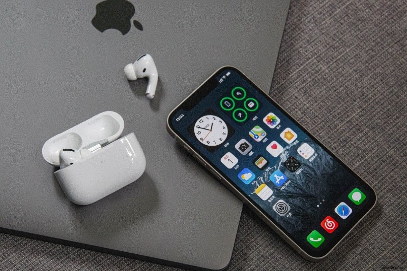 iPhone से डिस्कनेक्ट हो रहे AirPods को ठीक करें