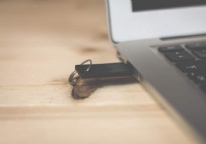 फिक्स विंडोज 10 यूएसबी से बूट नहीं होगा 