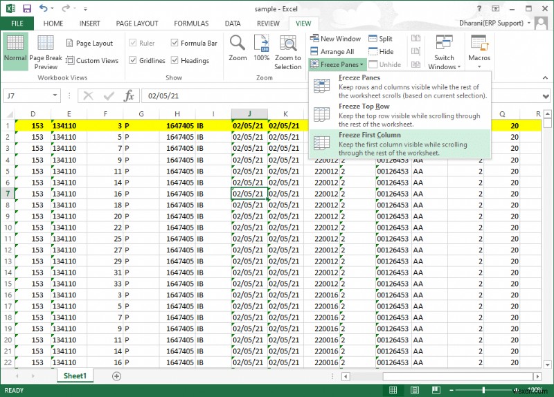 Excel में पंक्तियों और स्तंभों को फ़्रीज़ कैसे करें