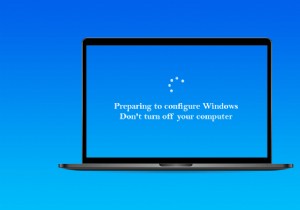 विंडोज 10 को कॉन्फ़िगर करने की तैयारी पर अटक को ठीक करें 