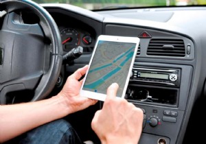 आपकी कार के लिए 10 सर्वश्रेष्ठ iPad धारक