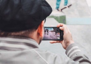 iPhone पर स्क्रीन रिकॉर्ड कैसे करें