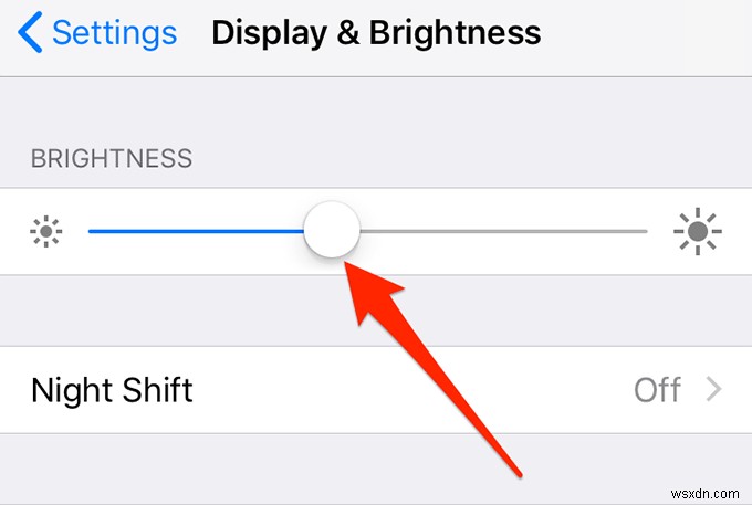 मेरे iPhone की बैटरी पीली क्यों है - एक स्पष्टीकरण और इसे कैसे ठीक करें