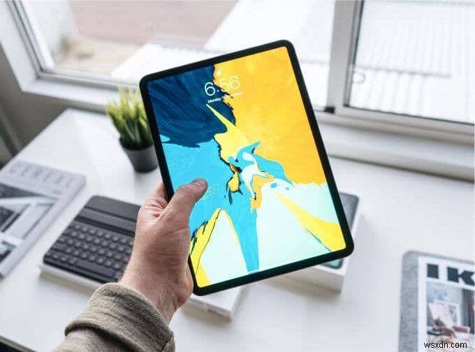 iPad पर स्क्रीनशॉट या रिकॉर्डिंग कैसे लें