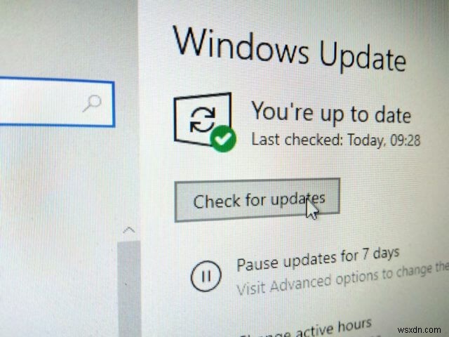 आपका Windows 10 संस्करण क्या सेवा समाप्ति के करीब है, और इसे कैसे ठीक करें?