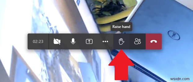 Microsoft Teams की मीटिंग में 3 आसान तरीकों से प्रभावी ढंग से अपना हाथ कैसे बढ़ाएं