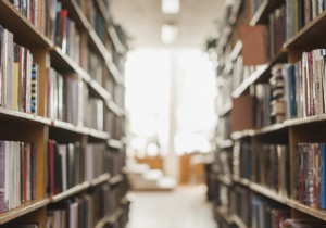 रजिस्ट्री संपादक Windows 10 का उपयोग करके फ़ाइलों का बैकअप, पुनर्स्थापित और संपादित कैसे करें?