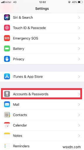 iPhone (iOS 12) में क्रेडिट कार्ड और सहेजे गए पासवर्ड कैसे देखें