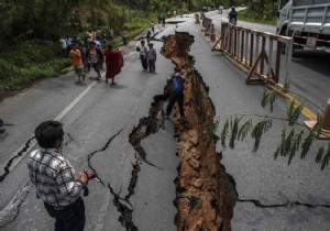 क्या आर्टिफिशियल इंटेलिजेंस और मशीन लर्निंग हमें प्राकृतिक आपदाओं से बचा सकते हैं?