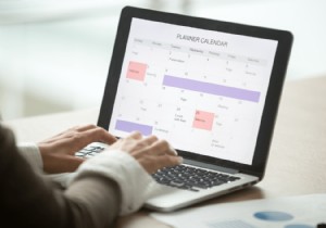 इन बेहतरीन अपॉइंटमेंट शेड्यूलिंग सॉफ़्टवेयर के साथ अपना काम व्यवस्थित करें