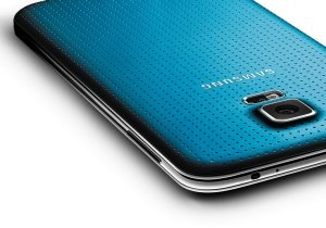 सैमसंग गैलेक्सी S5 समीक्षा - मैं नफरत करना चाहता हूं, लेकिन मैं नहीं कर सकता