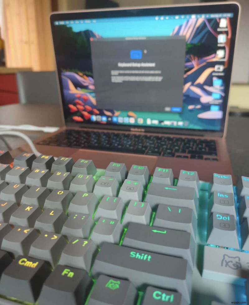 WhatGeek x 3inuS Kebohub EE01 मैकेनिकल कीबोर्ड समीक्षा - डिज़ाइन, सुविधाएँ और प्रदर्शन 