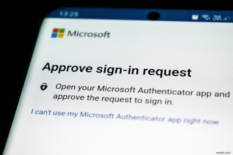 Microsoft टीमें:मुफ़्त बनाम सशुल्क - मुख्य अंतर और लाभ 