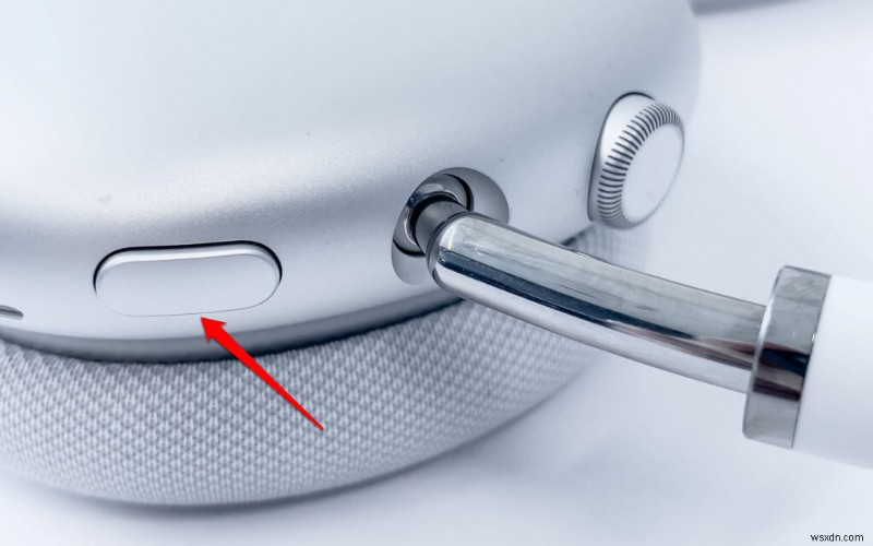 चरण‑दर‑चरण मार्गदर्शिका:AirPods को अपने Microsoft Surface के साथ जोड़ना 