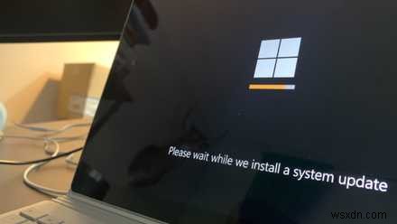 विंडोज़ को तुरंत पुनर्स्थापित करें—अपनी सभी फ़ाइलें USB ड्राइव में रखें 
