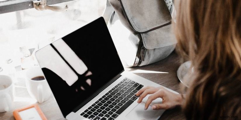 पुराने macOS संस्करण में सुरक्षित रूप से अपग्रेड करने के लिए आवश्यक कदम 