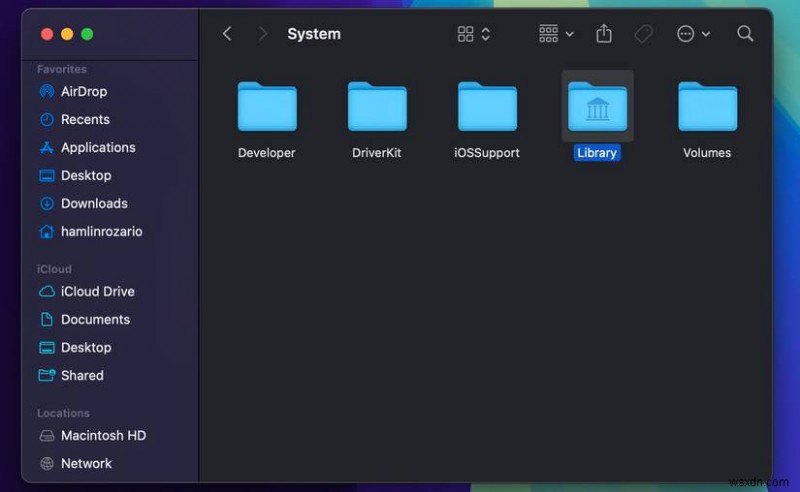 MacOS पर छिपे हुए लाइब्रेरी फ़ोल्डर्स तक पहुँचने के लिए चरण-दर-चरण मार्गदर्शिका 