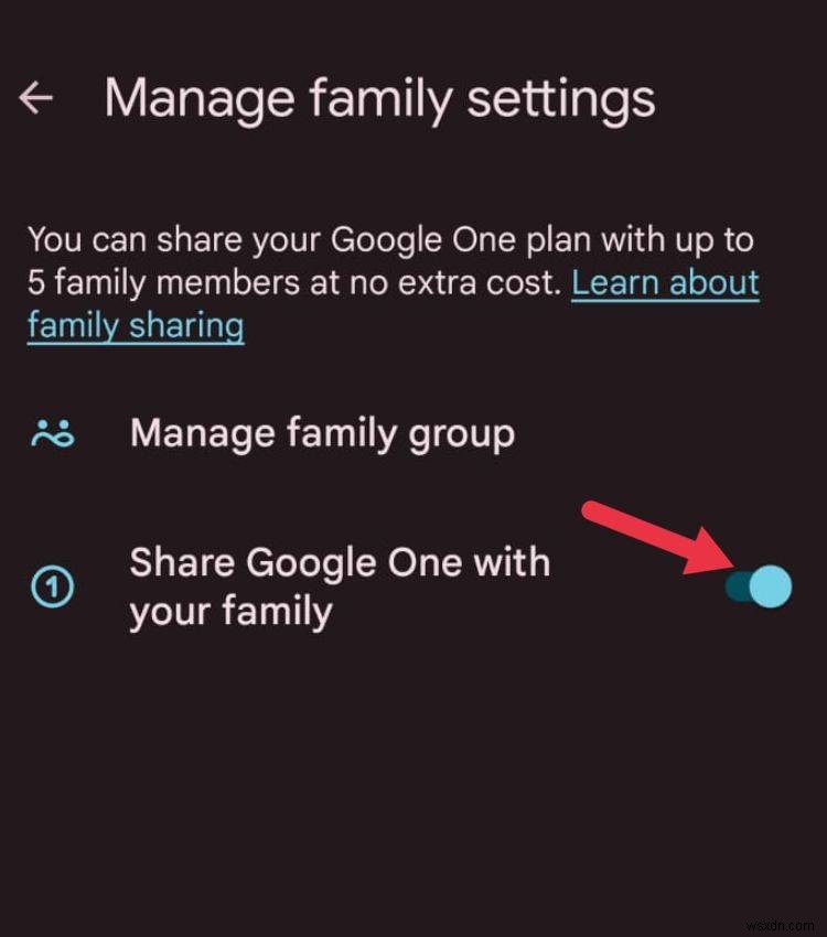 अपने Google One संग्रहण को परिवार के सदस्यों के साथ आसानी से साझा करें 