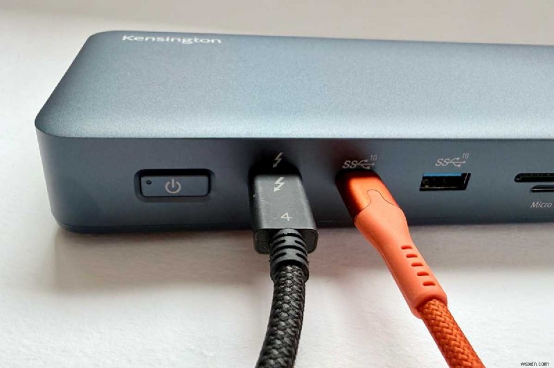 केंसिंग्टन SD5900T:Apple की वन-डिस्प्ले सीमा को दरकिनार करते हुए, 4 4K डिस्प्ले को अपने Mac से कनेक्ट करें 