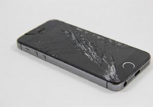 क्षतिग्रस्त iPhone से नए iPhone में डेटा को सुरक्षित रूप से कैसे स्थानांतरित करें 
