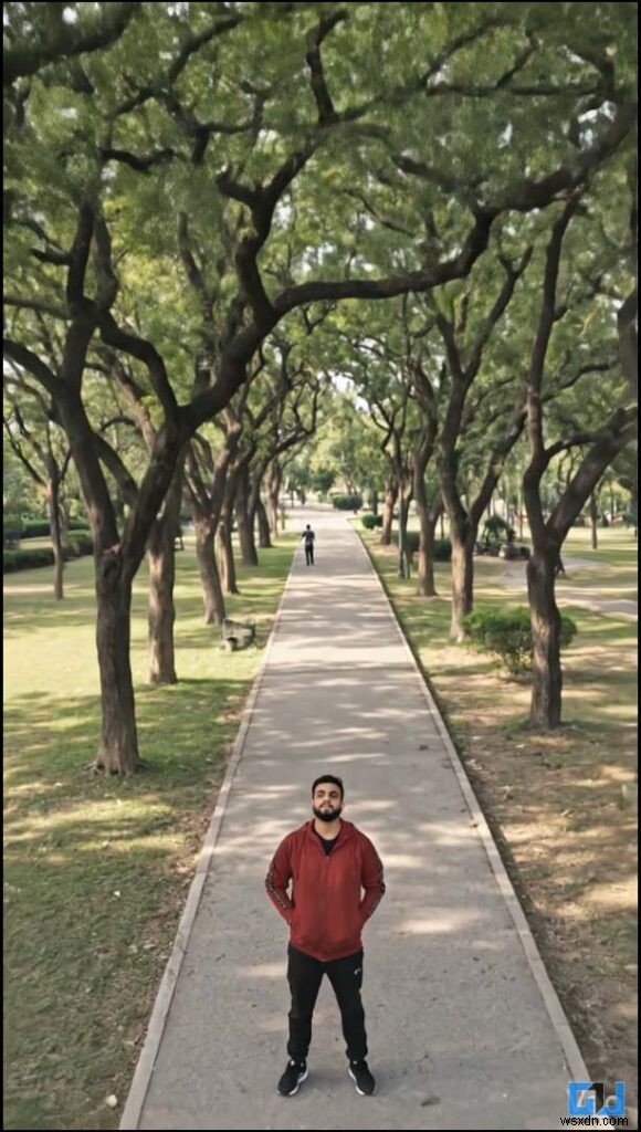 मिनटों में अपनी तस्वीरों को यथार्थवादी ड्रोन-शैली के वीडियो में बदलें 