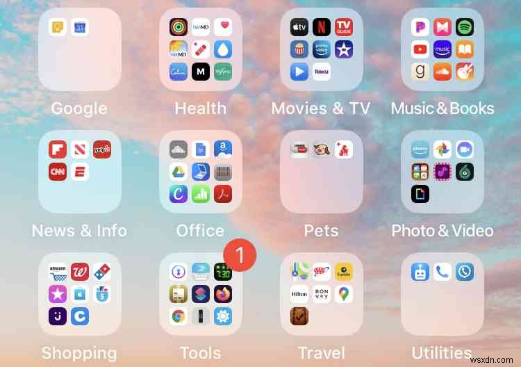 शीर्ष सौंदर्यपूर्ण iPhone होम स्क्रीन लेआउट जो उत्पादकता बढ़ाते हैं 