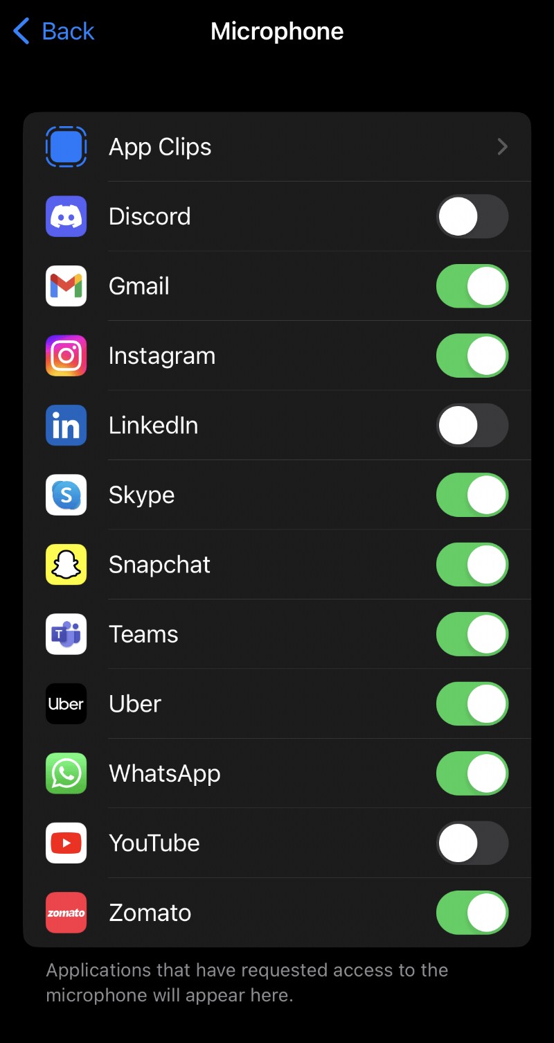 अपने iPhone माइक्रोफ़ोन को अनम्यूट करें:त्वरित और आसान चरण-दर-चरण मार्गदर्शिका 