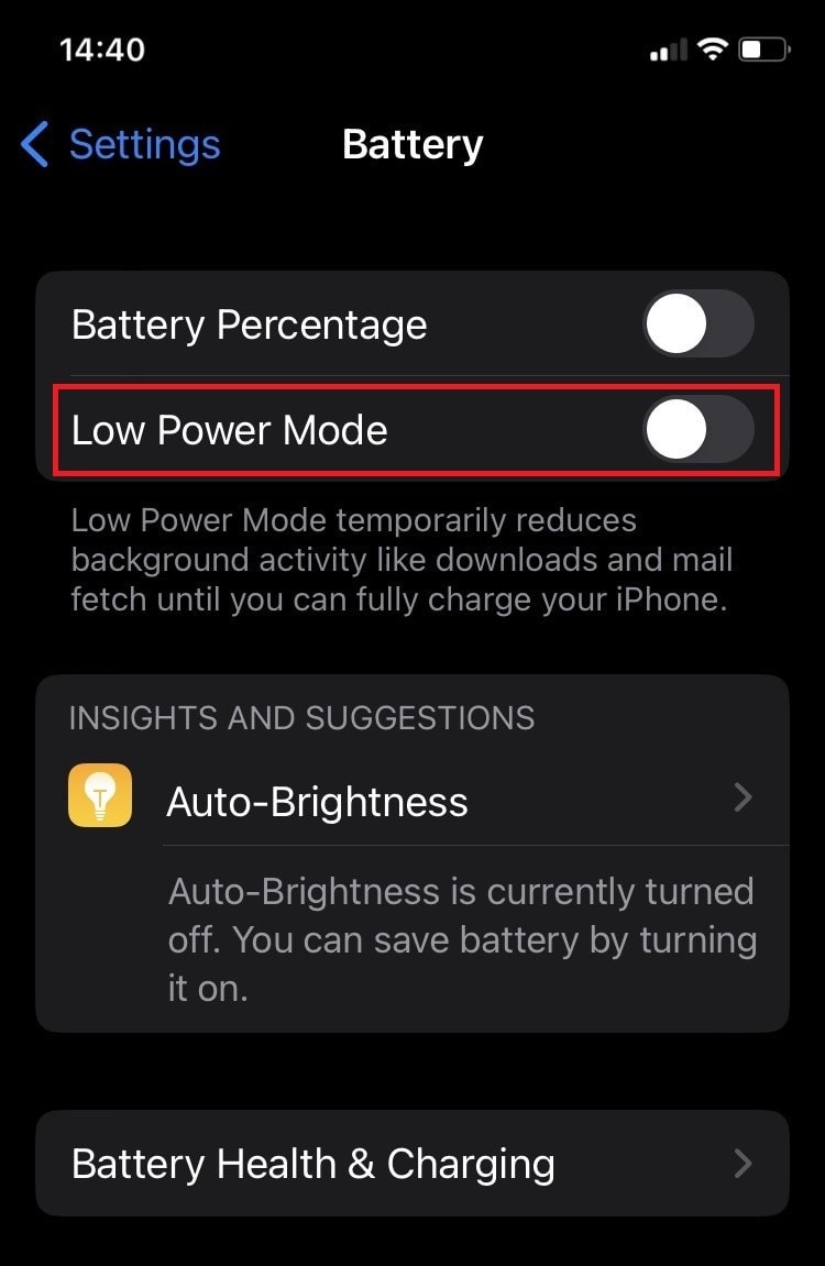 iPhone पर  कनेक्टिंग  पर अटके व्हाट्सएप को ठीक करें - त्वरित समस्या निवारण गाइड 