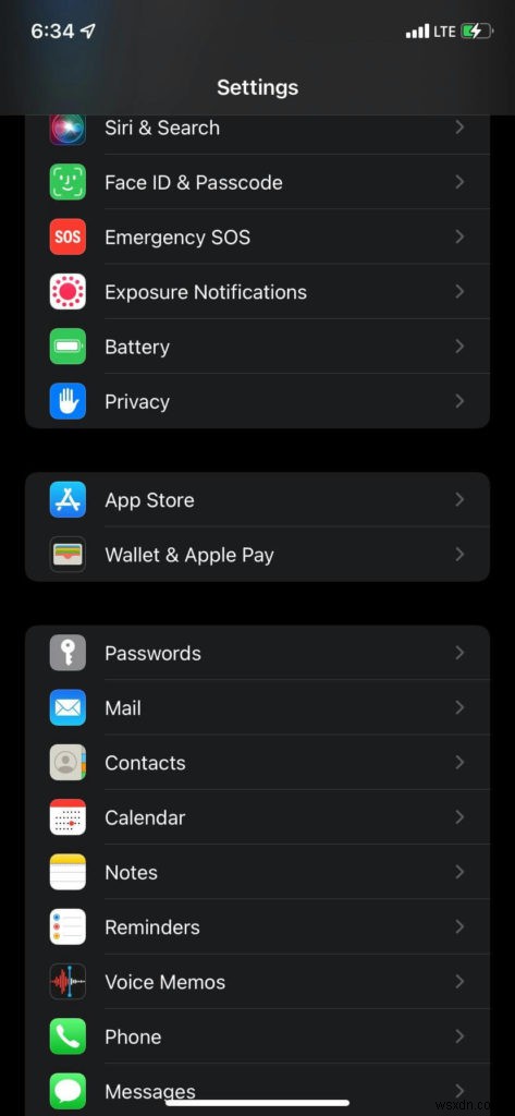 अपने iPhone के सहेजे गए पासवर्ड आसानी से ढूंढें और प्रबंधित करें 