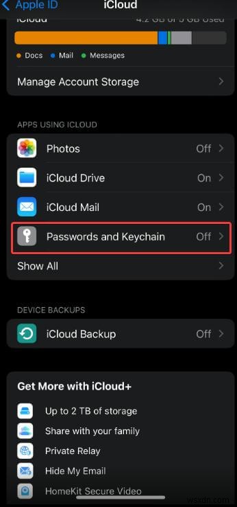 अपने iPhone के सहेजे गए पासवर्ड आसानी से ढूंढें और प्रबंधित करें 